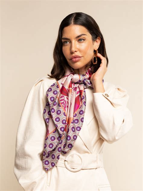 Pink silk foulard 